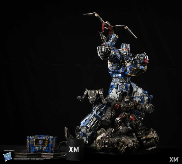 XM Studios Soundwave